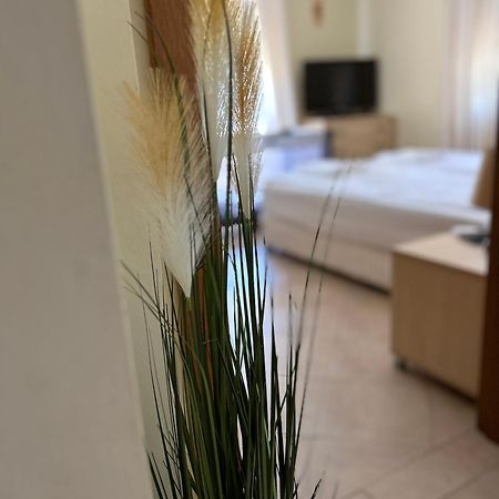 סוזופול Quiet Apartment With Big Terrace In Santa Marina With Parking מראה חיצוני תמונה